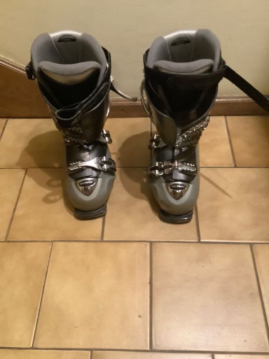 Buty narciarskie Atomic rozmiar 42