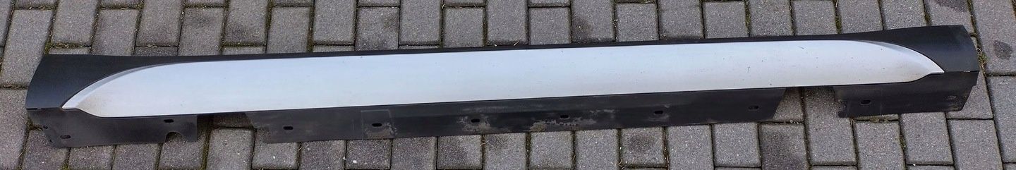 BMW X1 E84 09-15 PRAWA LISTWA OSŁONA PROGU PROGOWA 2990600