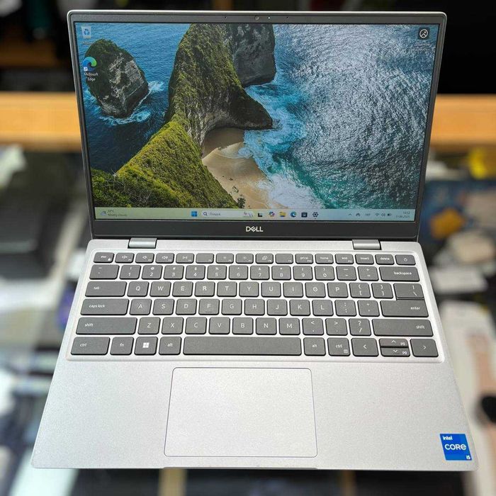 Ноутбук DELL Latitude 3320 | i5-1135G7 / 8GB / 256GB SSD / FHD / 13.3"