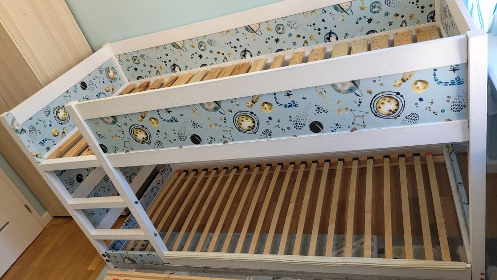 Łóżko ikea kura kosmos planety