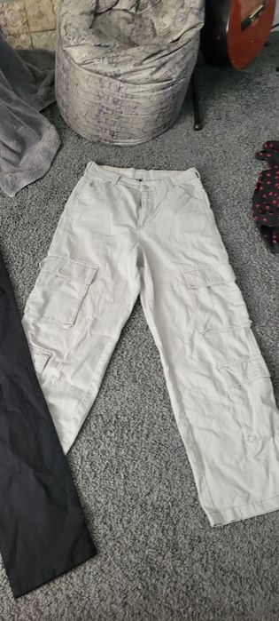 Штани брюкі  жіночi  H&M  ,рр 38 усе в тренді