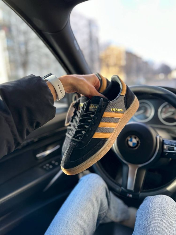 Оригінальні чоловічі кросівки Adidas Handball Spezial IF9528
