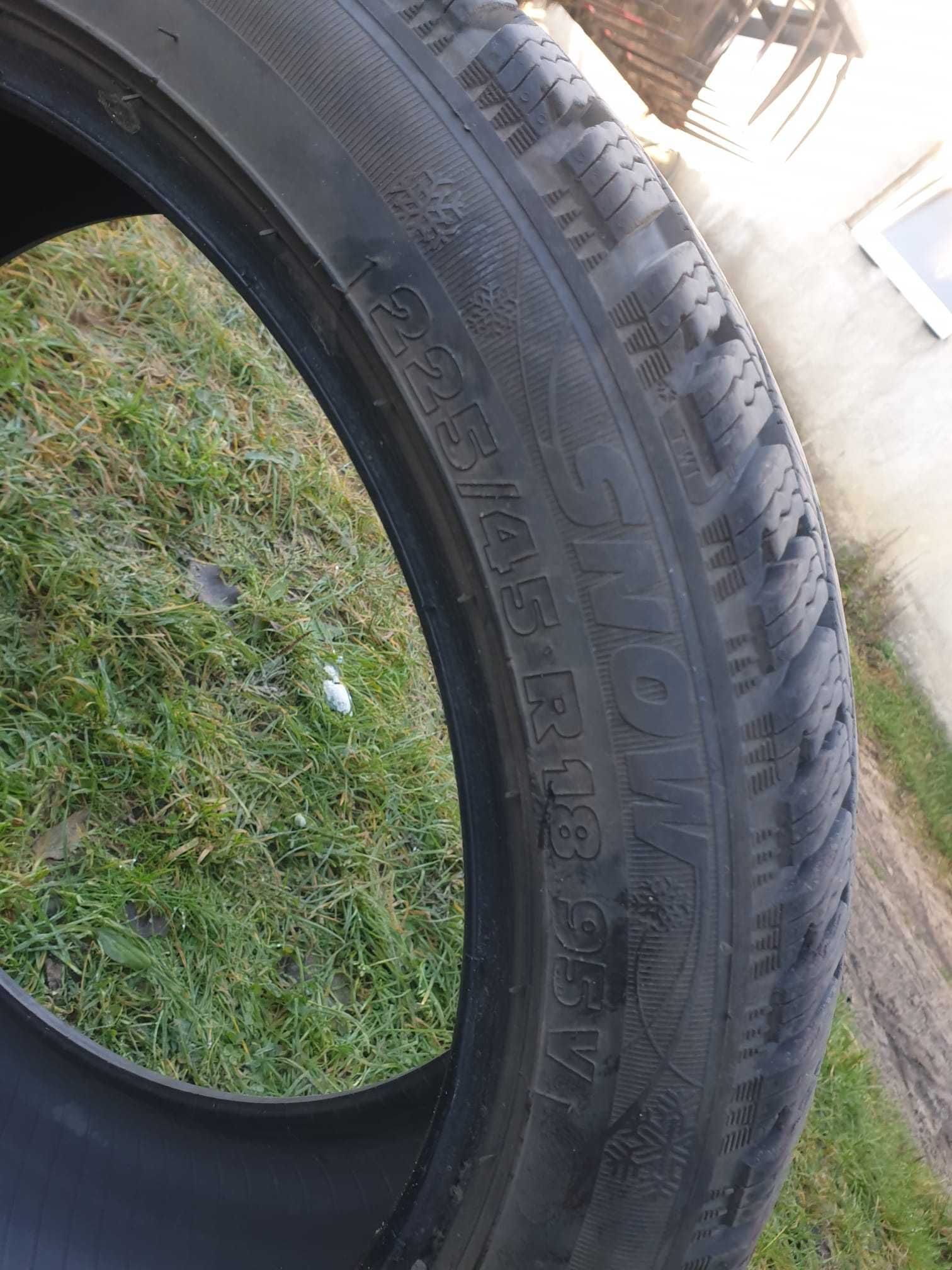 Opony zimowe 225/45 r18 Snow