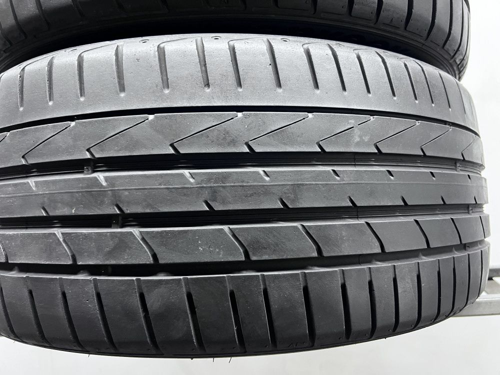 2шт літо 225/40/R18 Hankook Ventus S1 Evo 2