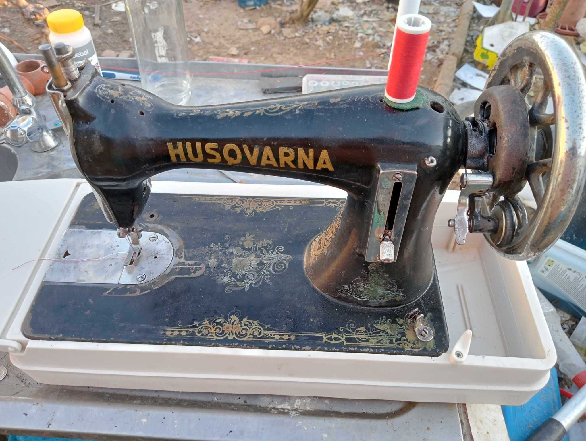 Máquina de costura Husqvarna