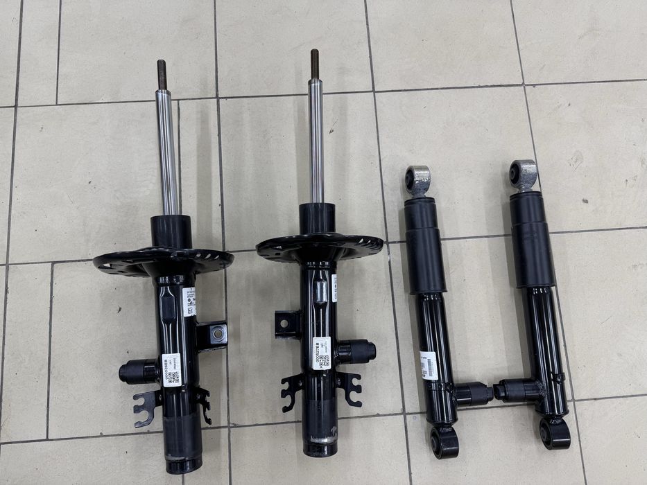 Амортизатори стойки адаптивні DCC vw t6 t5 multivan  7LA413032