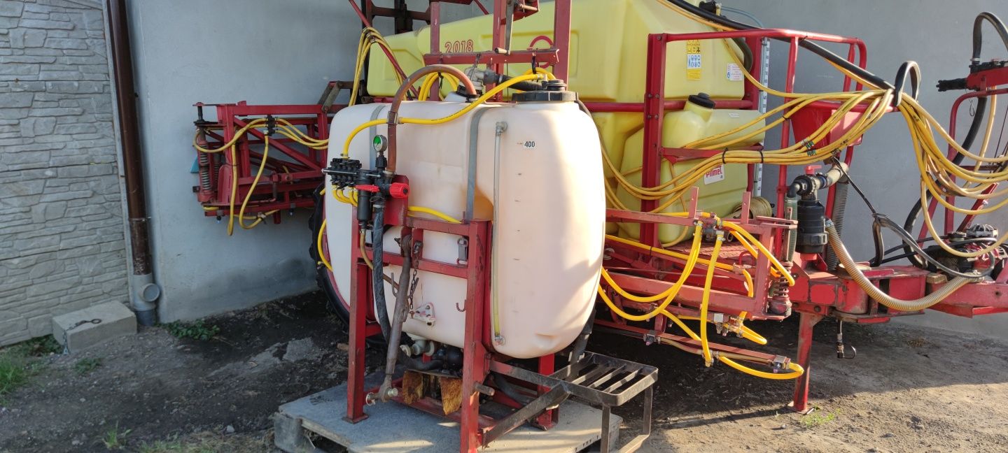 Opryskiwacz Pilmet 412, 400l, 12m