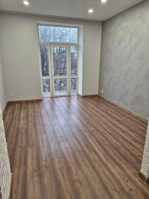 Роскошная сталинка в самом центре города