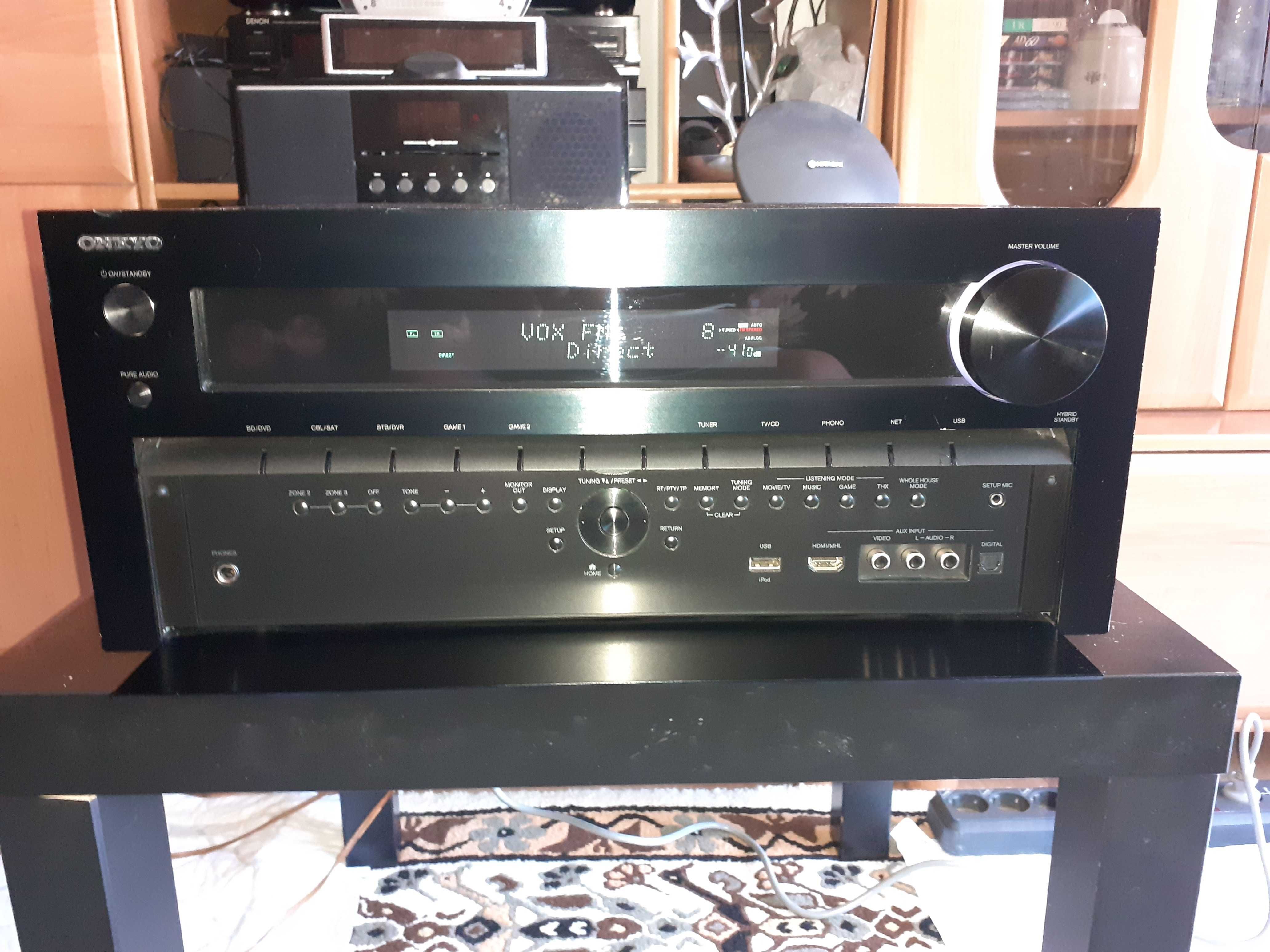 Onkyo Amplituner kina domowego 7.2 TX-NR818 - ONKYO