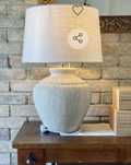 Piękna ceramiczna lampa