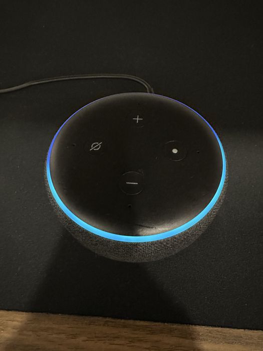 Amazon Echo Dot - Alexa