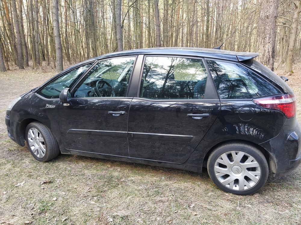 Срочно!!!Продам Citroën C4 picasso.