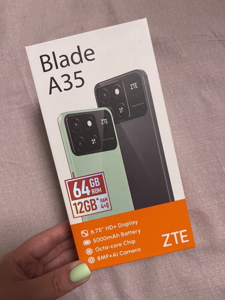 ZTI A35 Blads телефон