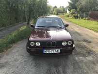 BMW Seria 3 BMW E30 sedan