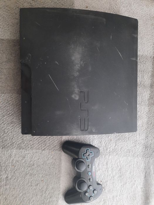 Playstation 3 uszkodzone plus pad