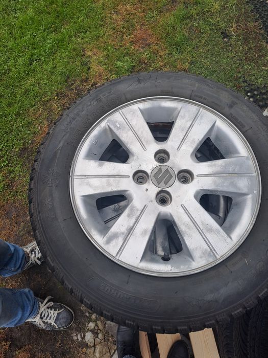 Koła wielozesonowe/ zimowe Suzuki Swift 15