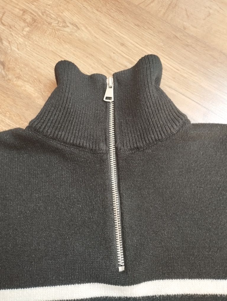 sweter w paski zara