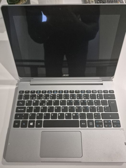 Computador acer (ecrã removível