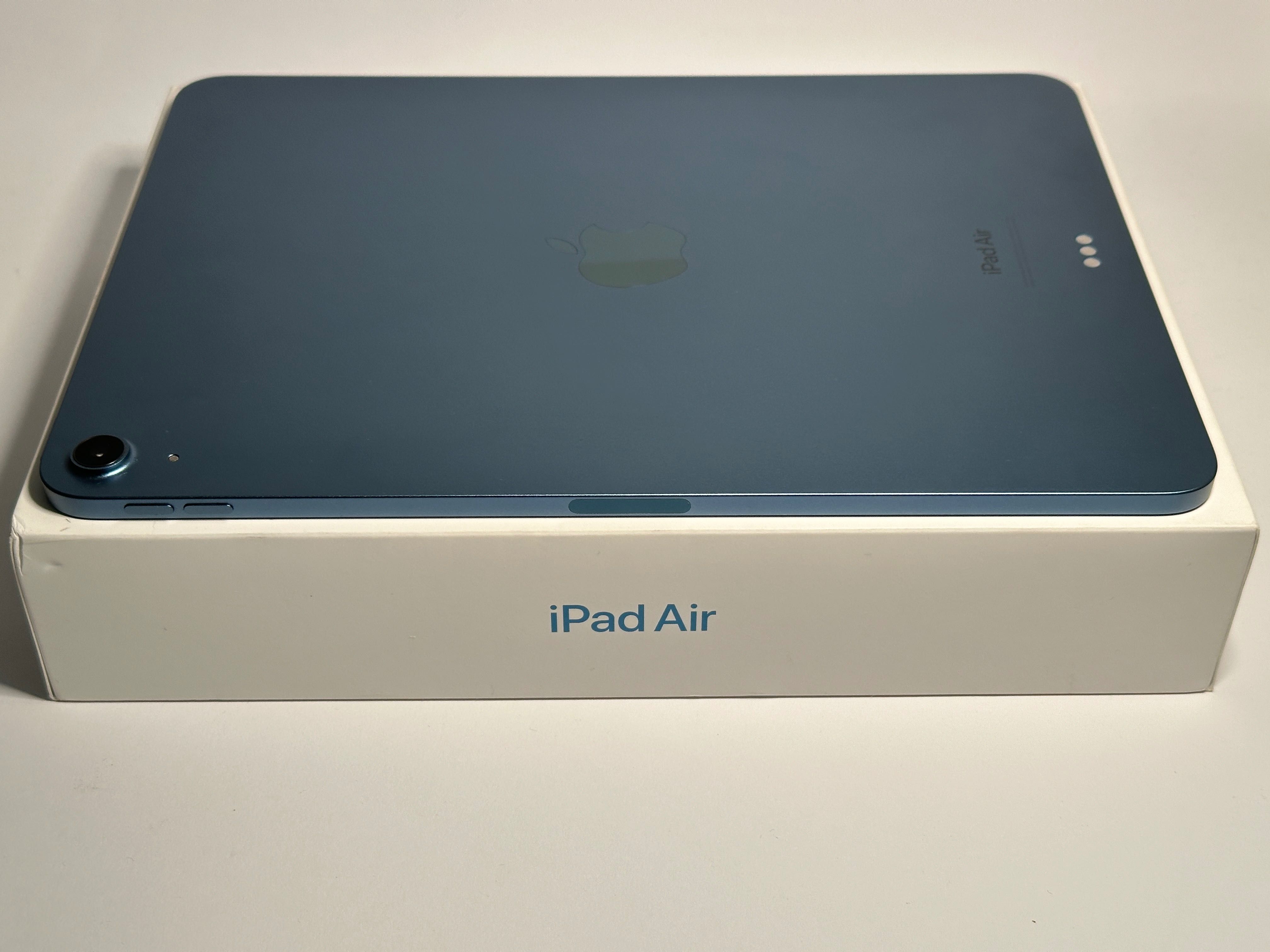 Apple iPad Air 5Gen M1 2022 64GB Blue Батарея 92%