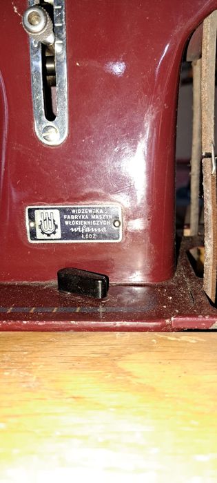 Maszyna do szycia Wifama