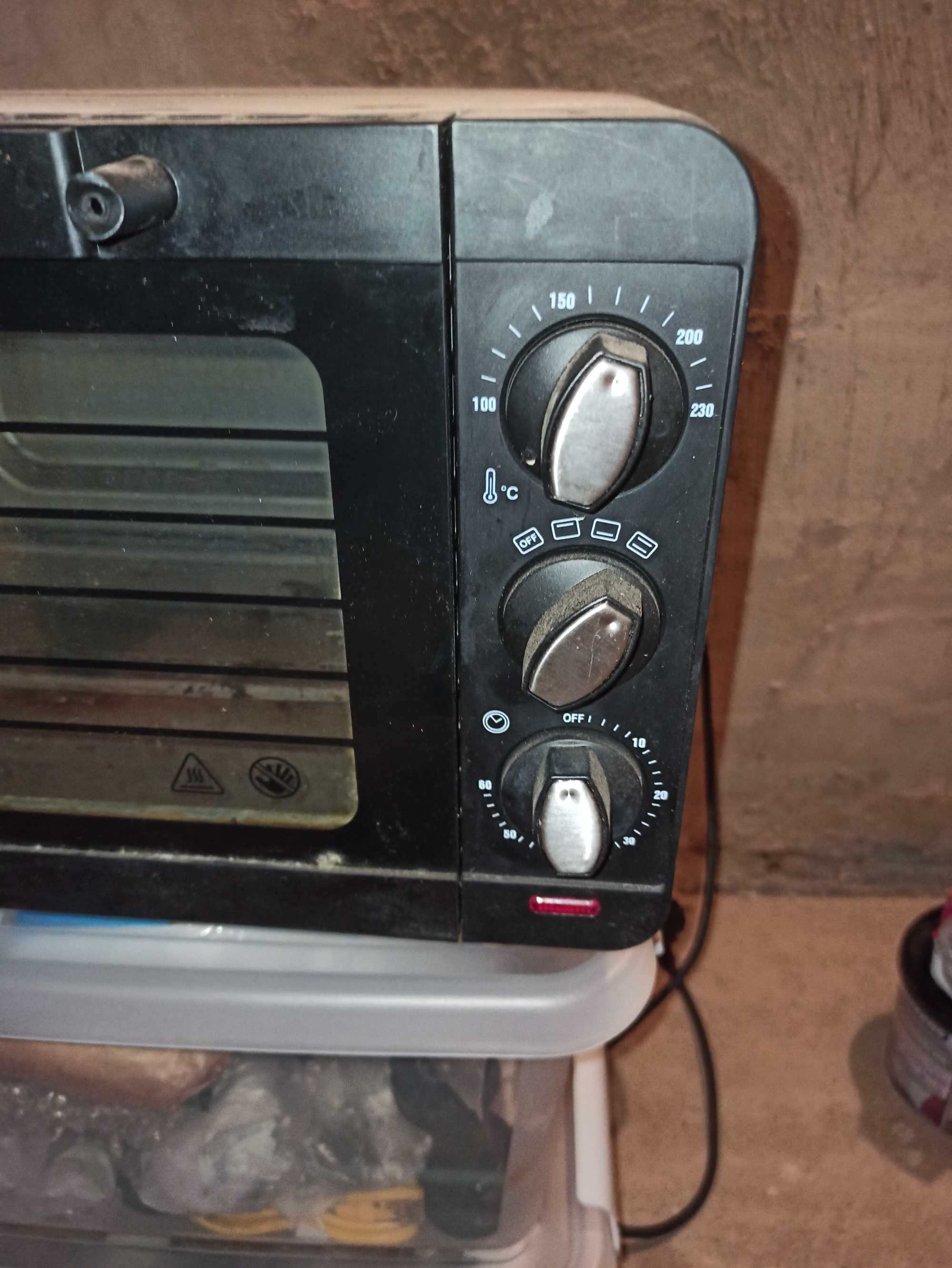 Mini piekarnik SilverCrest SGB 1200 W, 14 l srebrny/szary - 100 zł