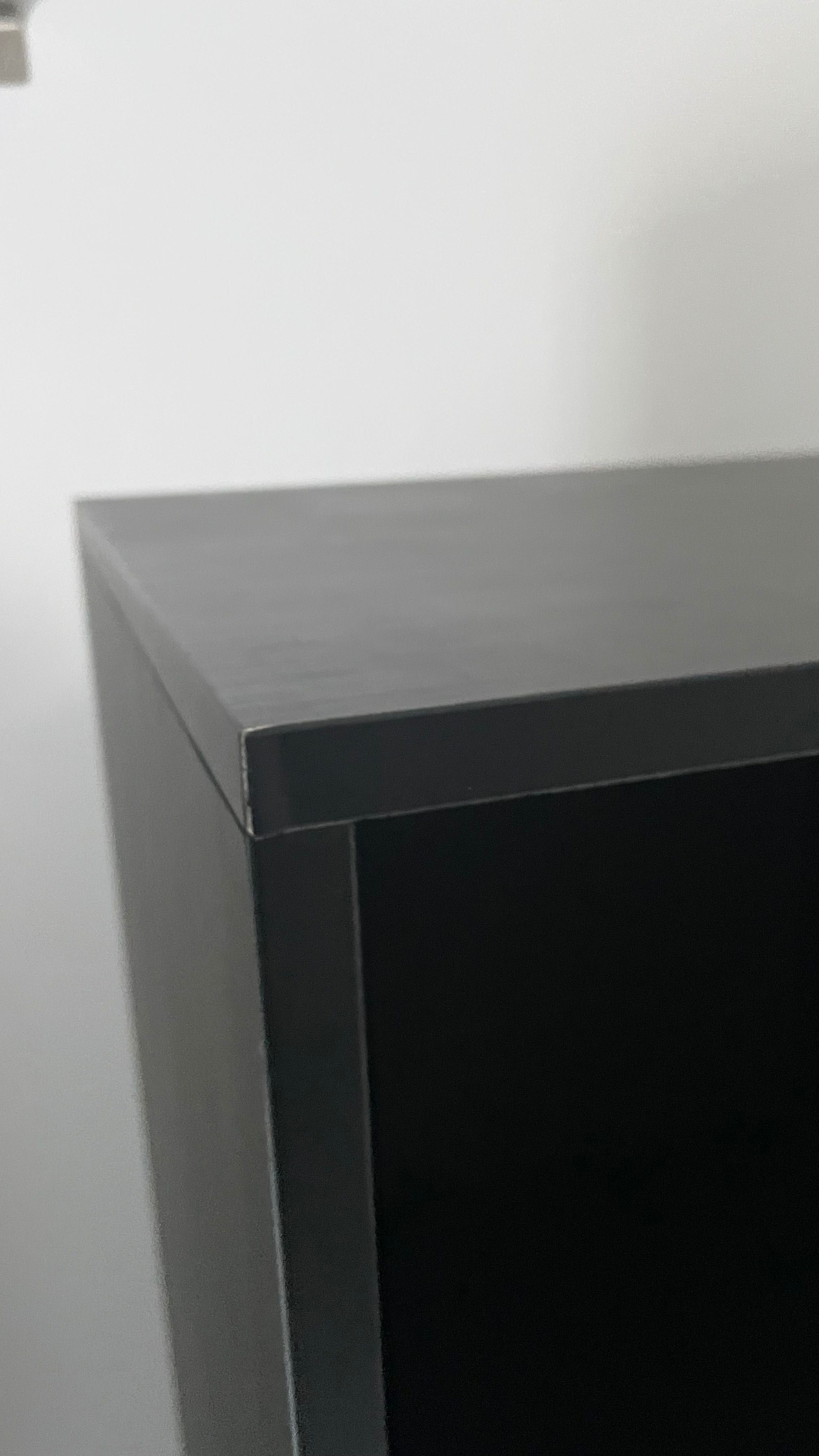 Móvel preto modular
