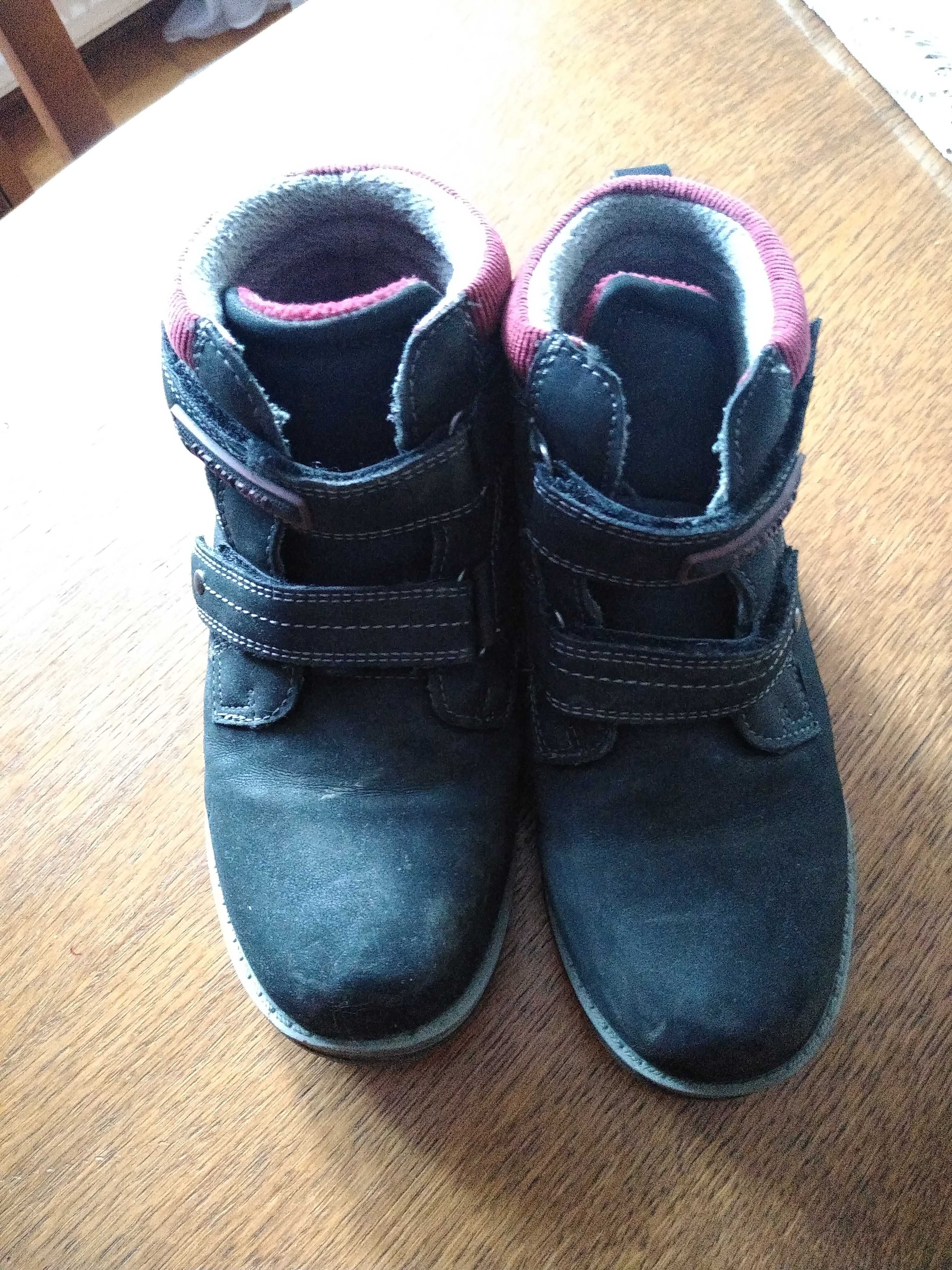 Buty chłopięce zimowe