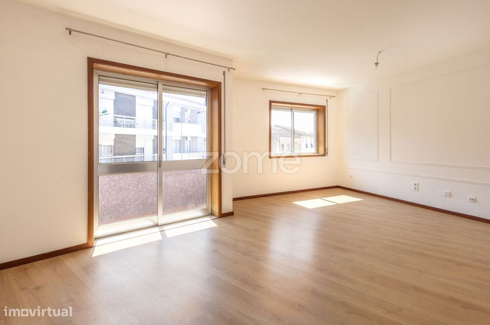 Arrendamento Apartamento T1+1 - Leça da Palmeira