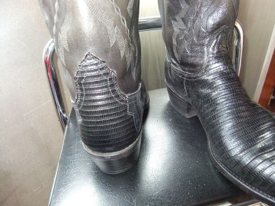 botas cowboy de homem
