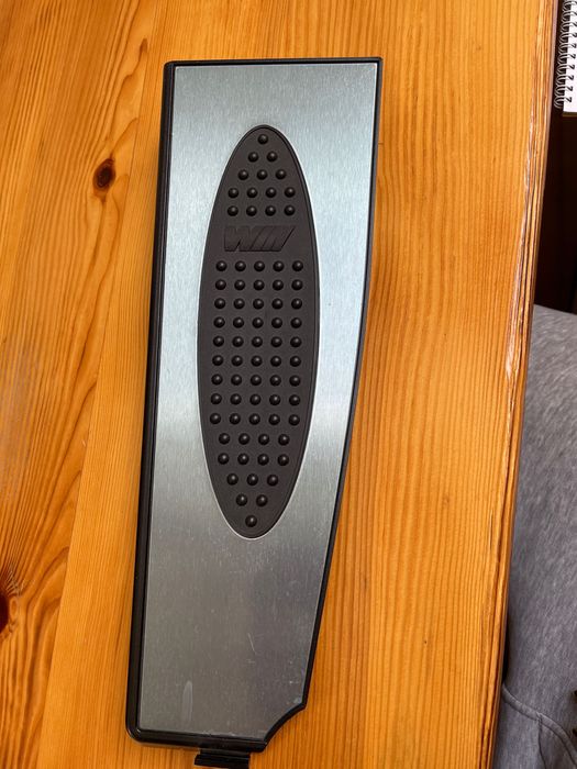 Podstopnica BMW E60/61 NOWA M pakiet Podstopnica BMW E 60/61 NOWA ORG