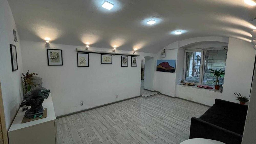 Продаж/Квартира/ремонт/Австрійський/І.Франка/Центр/Львів