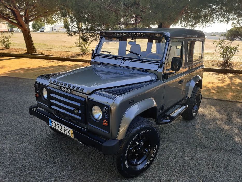 Land Rover Defender 90 2.5 TD5 Metal Top