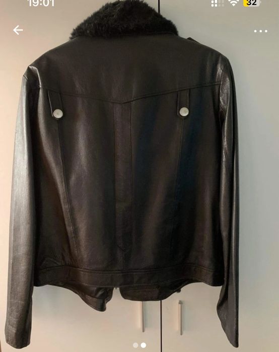 Varios casacos de homen