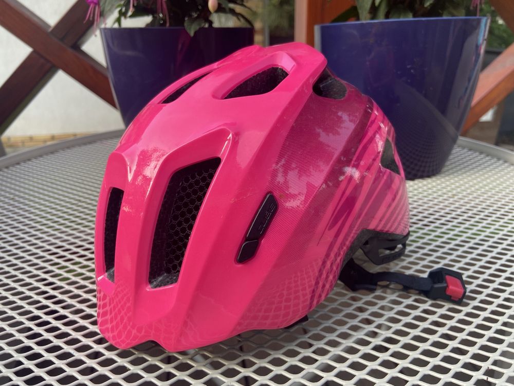 Kask Cube dla dziewczynki