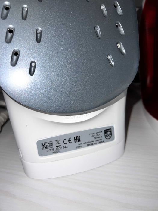 Праска Philips EasySpeed 2000W