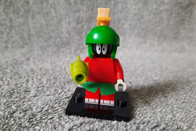 Okazja minifigurka Lego ludzik Looney Tunes 71030 seria 1