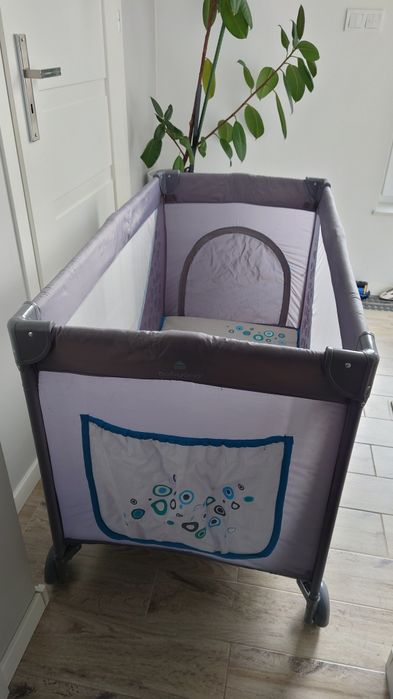 Łóżeczko turystyczne Babyono dwupoziomowe 60*120 cm