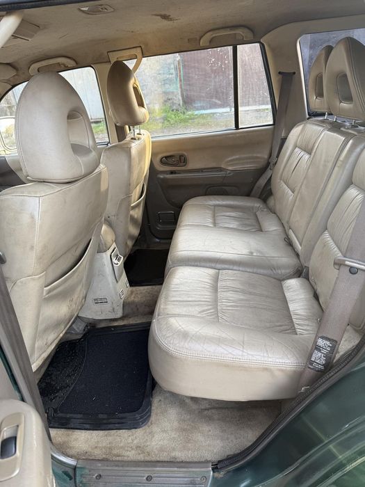 Mitsubishi Pajero Sport 2001рік 3л бенз АКПП повний привід 4х4
