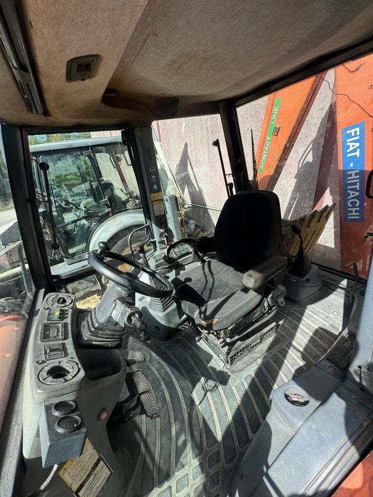 Retroescavadora Fiat hitachi fd110 matriculada