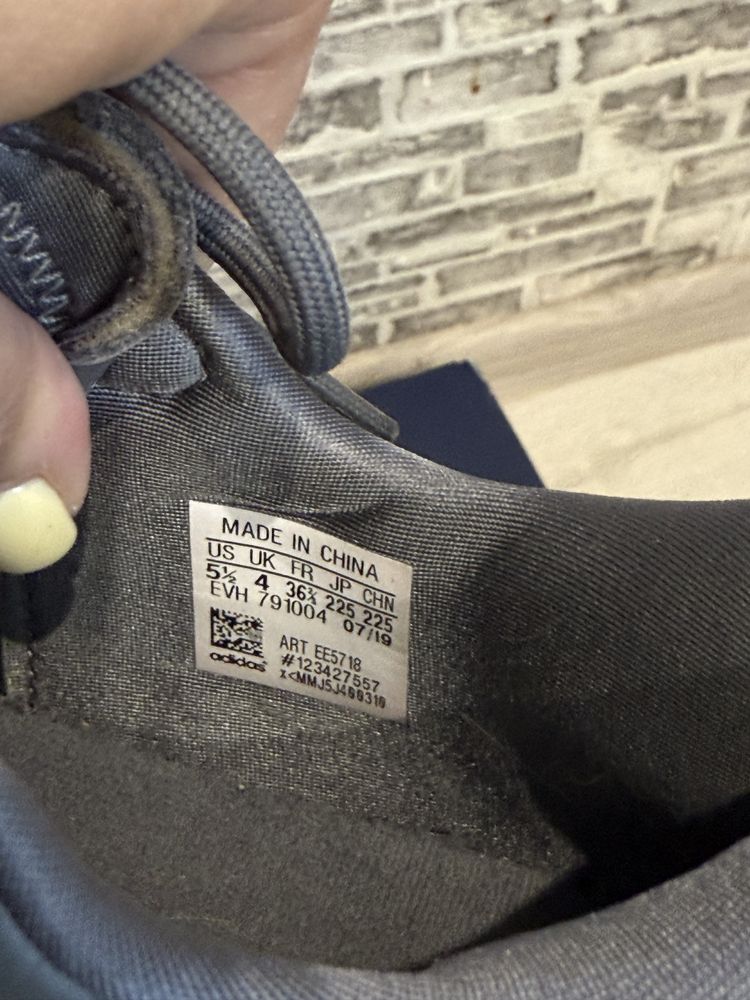 Adidas Ozweego оригінал