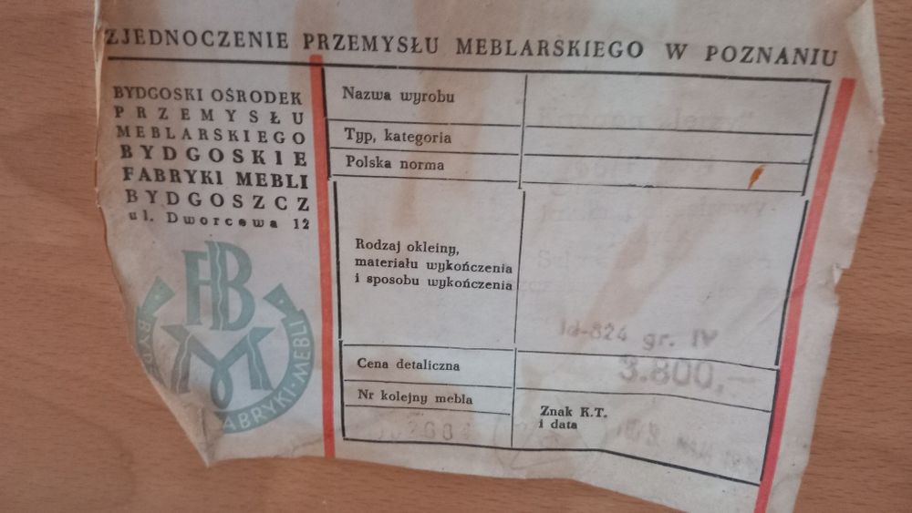 Meble z PRL szafa.komoda.wersalka stan bdb