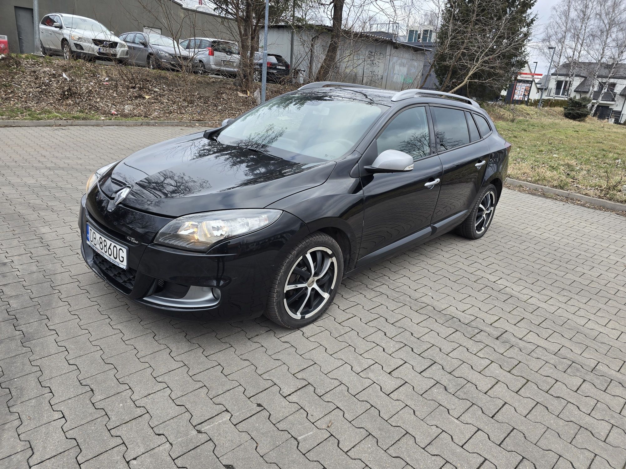 Śliczna Megane gt line, dużo nowych części