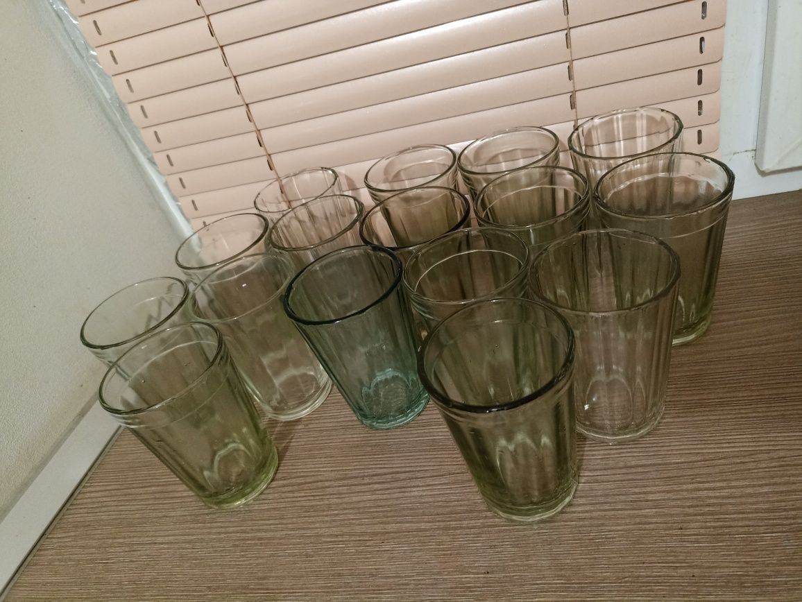 Стаканы обычные стаканы