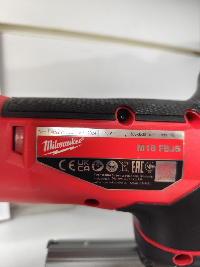 Milwaukee M18 FBJS Лобзик безщітковий акумуляторний Мілвоке оригінал