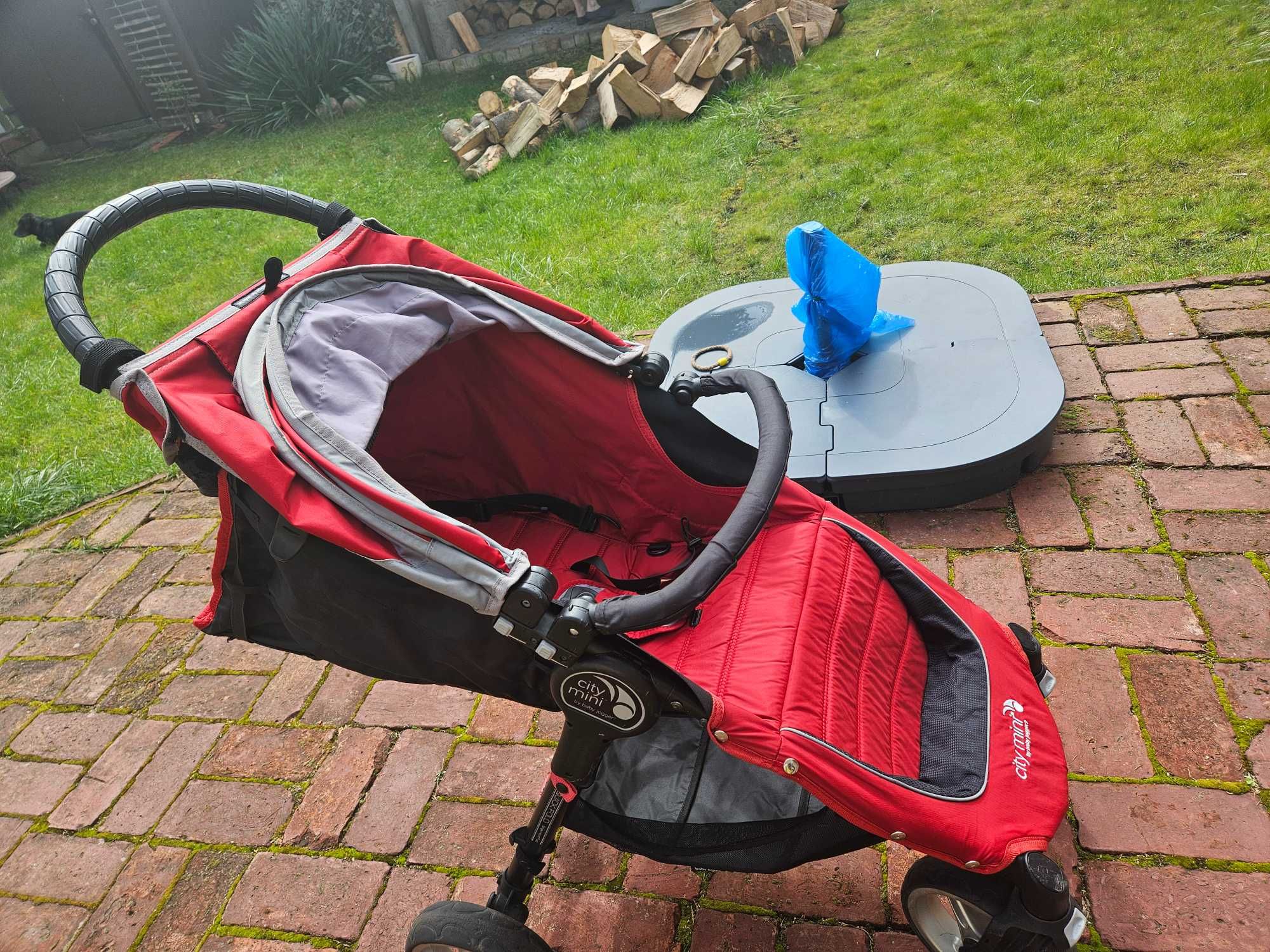 Wózek spacerówka Baby jogger City Mini 4W koła + akcesoria