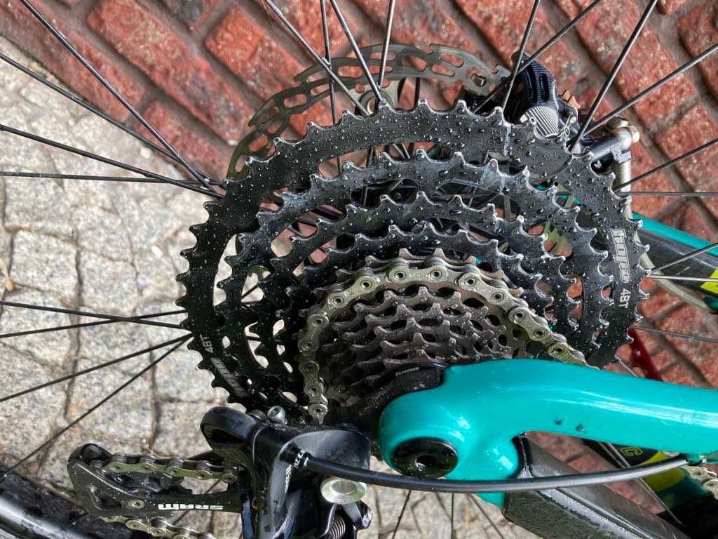 Santa Cruz Nomad CC L 27.5