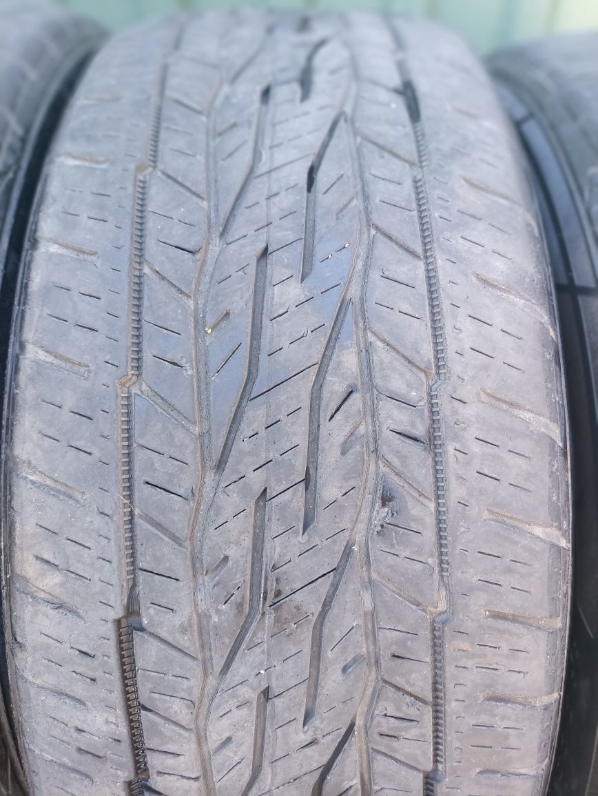 Продам гуму Continental, розмір 225/55 R18