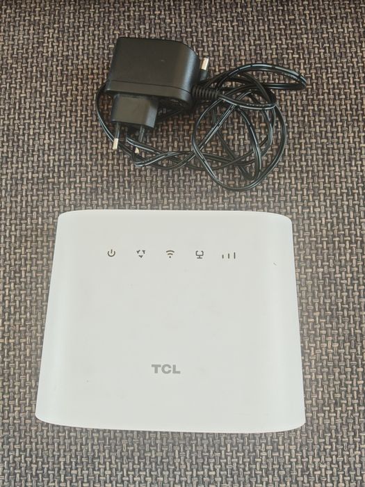Router TCL biały elegancki na kartę SIM modem internet 4g LTE