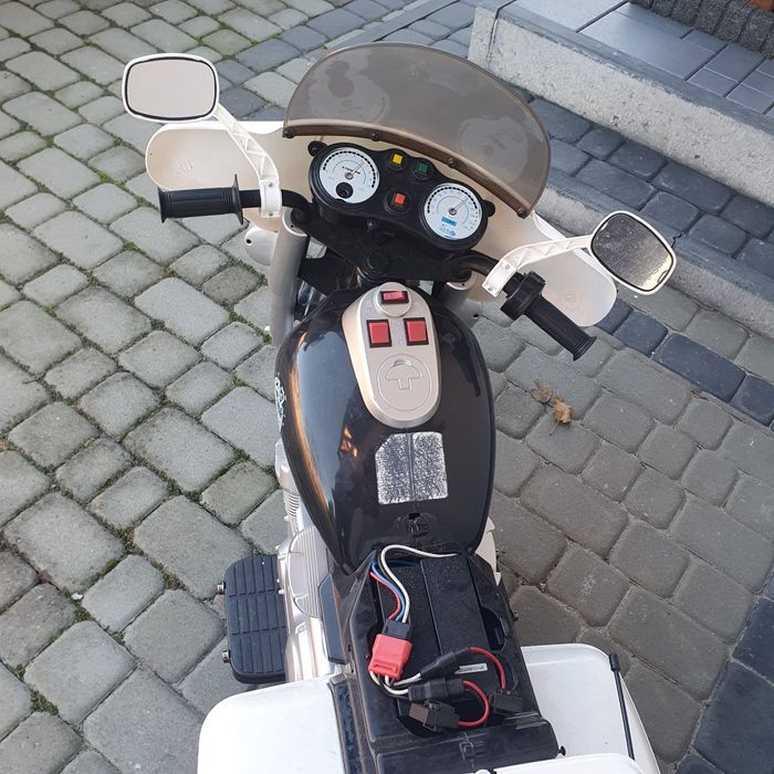 Motor policyjny na akumulator