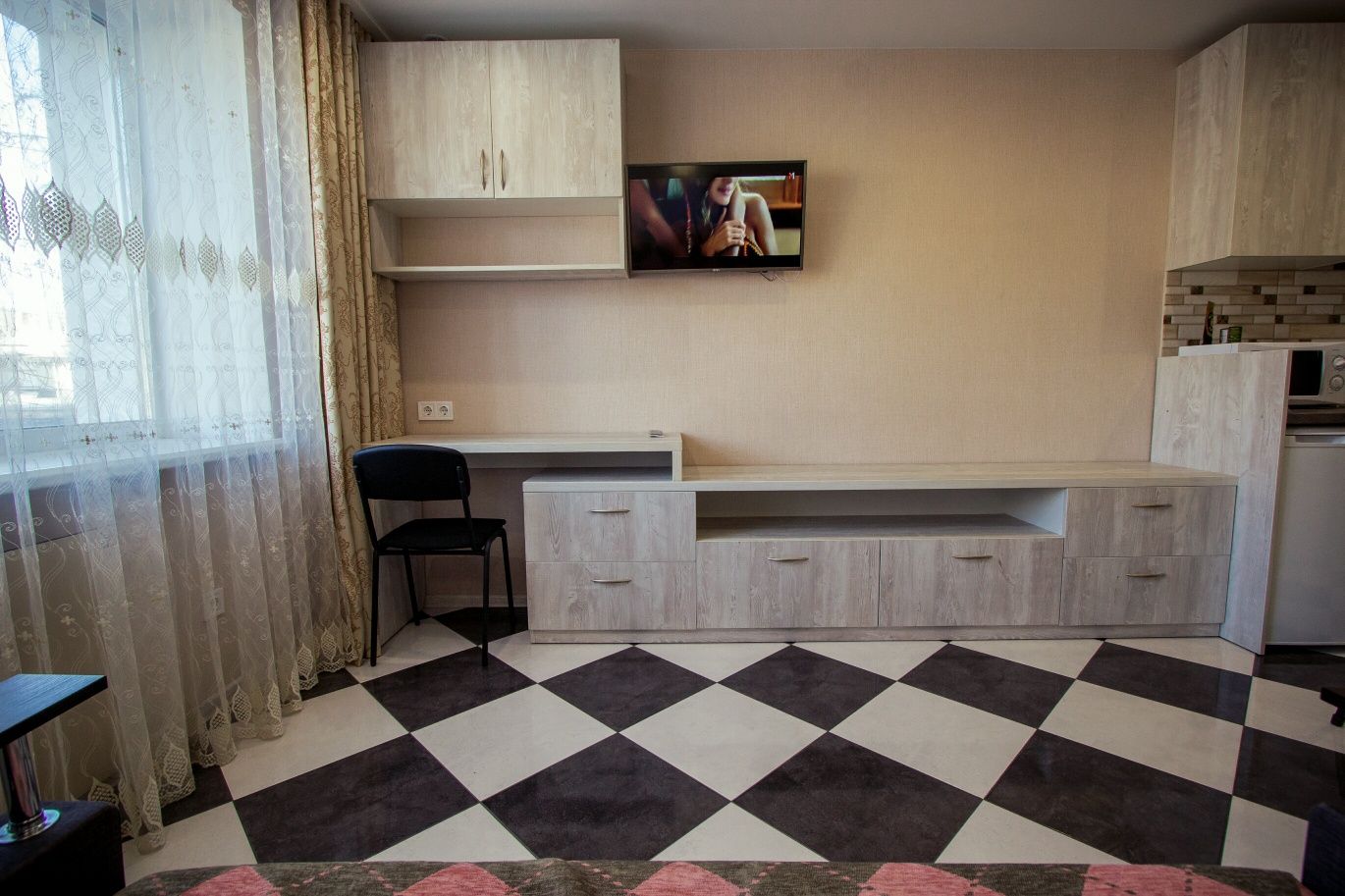 1-комн Гагарина 76 Дафи, Ашан, АТБ, больница М